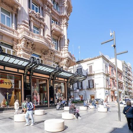 Central & Elegant Room Near The Station Bari Exterior photo